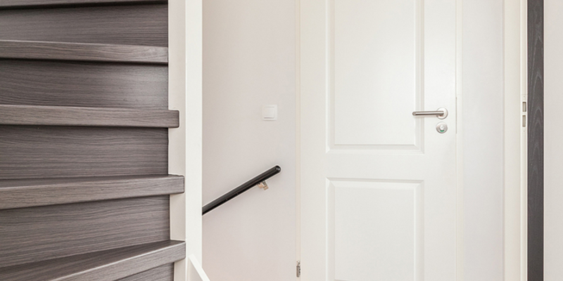 moderne trap renoveren